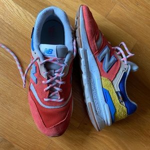 New Balance sneakers like new